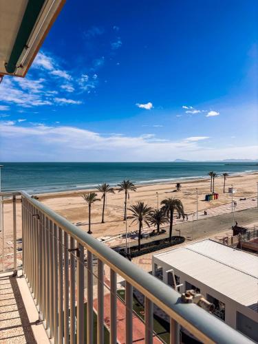 Primera línea en playa de Cullera