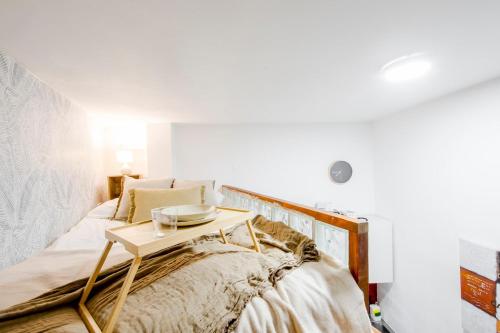 Private Apartment in La Latina