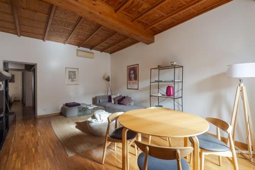 Trastevere Luxury Panoramic Apartment