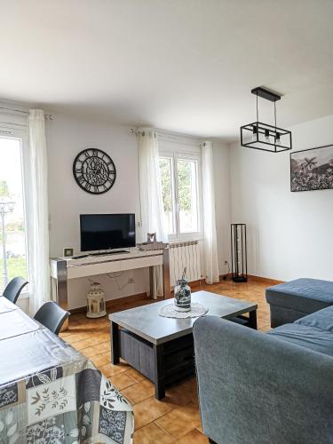 Maison 6 pers, avec jardin, clim et pétanque