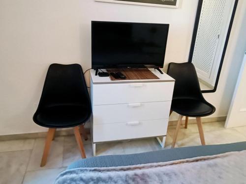 Apartment Wunderschöne Wohnung in Puerto Marina G204 by Interhome
