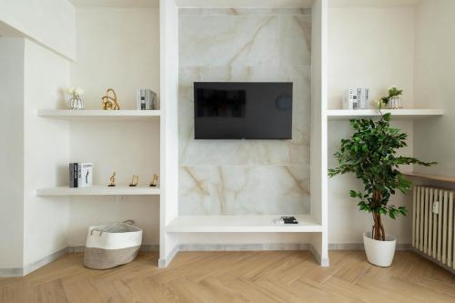Spacious Two Bedroom Design Apartment near Circo Massimo Rome