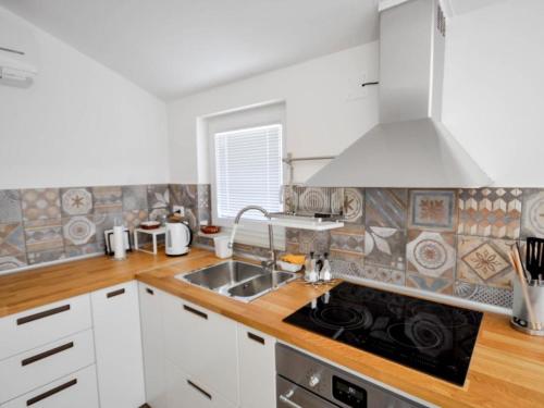 Apartment Vera by Interhome