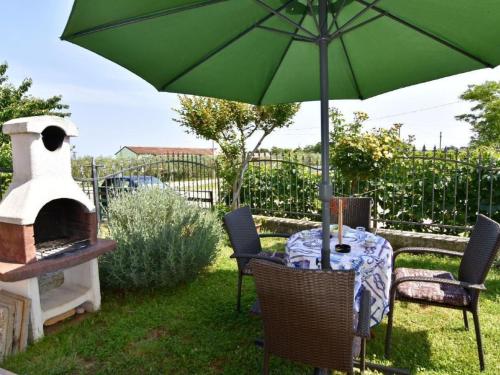 Apartment Appartement in Đuba mit Privater Terrasse by Interhome