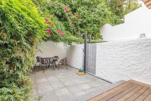 Sweet Secret Garden at Lisbon II