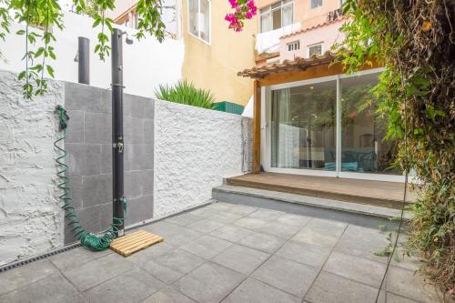 Sweet Secret Garden at Lisbon II