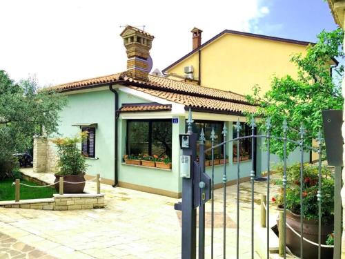Apartment Wohnung in Umag mit Privatem Grill by Interhome