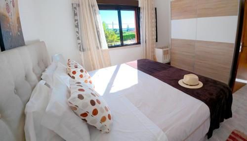 CH 1 e 2 Two Apartments Up To 10 Guests Casa da Horta, T1 & T2