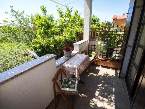 Apartment Studio Silva mit Terrasse by Interhome