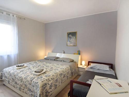 Apartment Große Wohnung in Umag mit Terrasse und Grill by Interhome