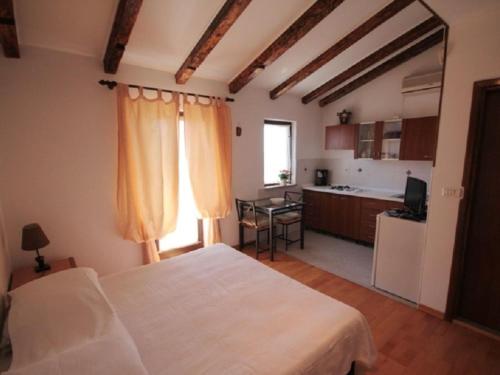Apartment Studio-Wohnung in Novigrad by Interhome