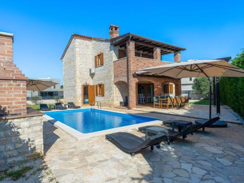 Holiday Home Villa Mani by Interhome