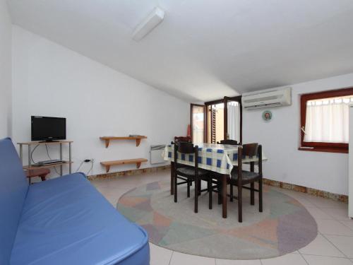 Apartment Ap Lora 4 by Interhome