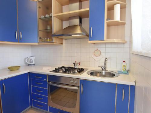 Apartment MARIZA by Interhome