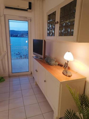 Haus am Meer Trogir, Mala Mora