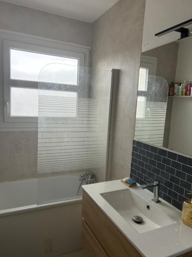Appartement lumineux,3 chambres,proche de la gare