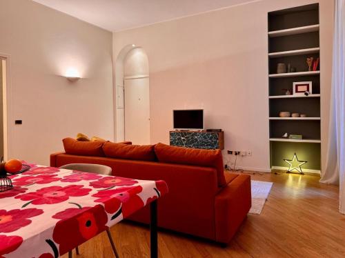 YR Apartments - Duca D'Aosta - 3 Min Walk to Central Station
