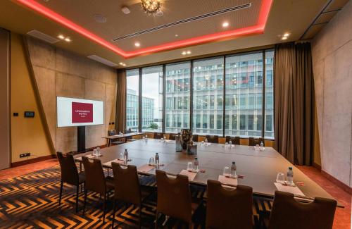 Leonardo Royal Hotel Barcelona Fira photo 53