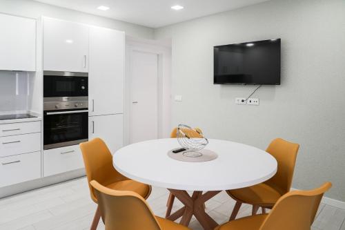 Nazaré one bedroom next to the beach