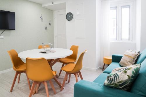 Nazaré one bedroom next to the beach
