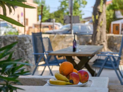 Apartment MA Premantura Luxusappartement Nr- 1 mit Terrasse und Parkplatz für 2-2 Persone by Interhome