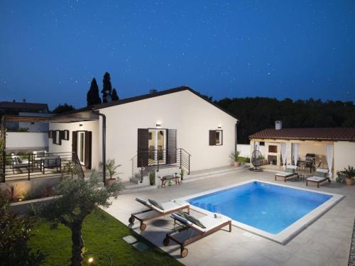 Holiday Home Villa Ridollin by Interhome