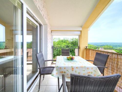 Apartment Sabina by Interhome