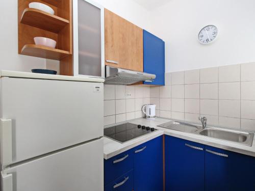 Apartment Wohnung in Baška mit Eigenem Balkon by Interhome