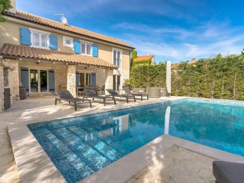 Holiday Home Villa Maslina by Interhome