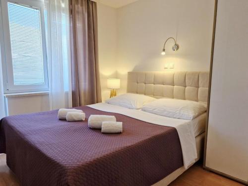Apartment Modern eingerichtete Apartment für 4 Personen ideal für Famillien mit Kinder im by Interhome