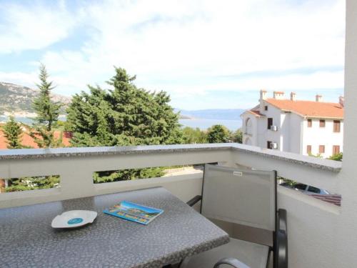 Apartment Wohnung in Baška mit Eigenem Balkon by Interhome