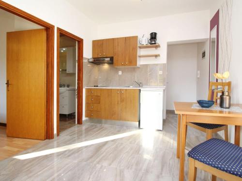 Apartment Appartement in Baška mit Eigenem Balkon by Interhome