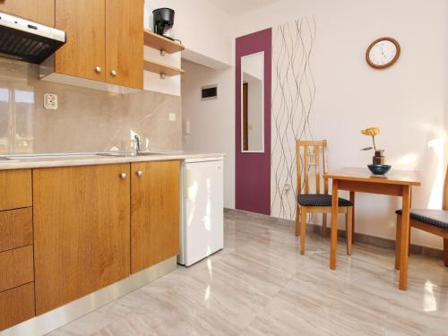 Apartment Appartement in Baška mit Eigenem Balkon by Interhome