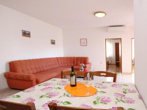 Apartment Appartement in Baška mit Eigenem Balkon by Interhome