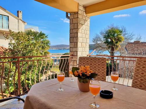 Holiday Home Apartment Nevenka by Interhome
