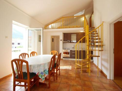 Apartment Pintar A4-2 Zarok by Interhome