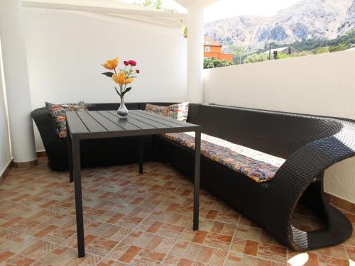 Apartment Appartement in Baška mit Eigener Terrasse by Interhome