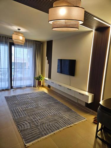 Azha Pavo 2BDR chalet