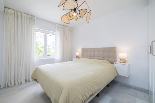 City Center Beach Access Apartment With Style