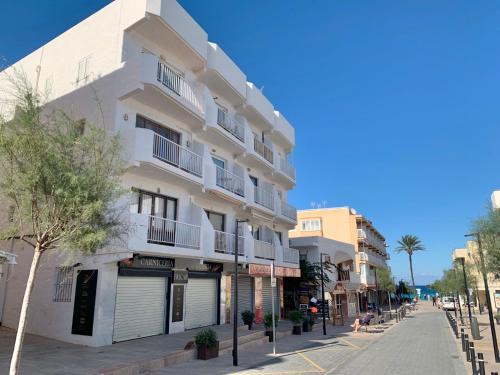 APT Copacabana-Es Pujols playa