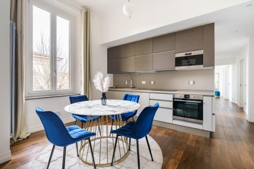 Zeus Luxe Home
