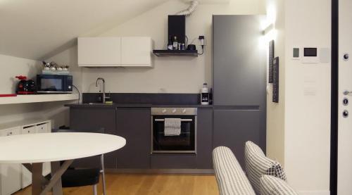 Olimpia Garden - Family & Work - Milano