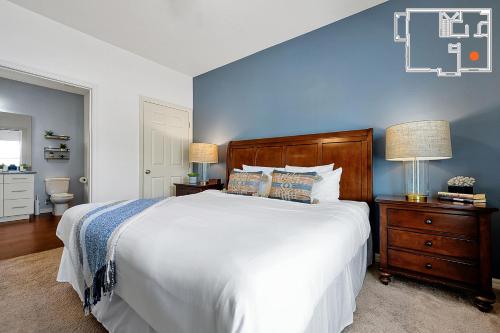 Charming Oasis with King Bed Close to Disney 4BR photo 29