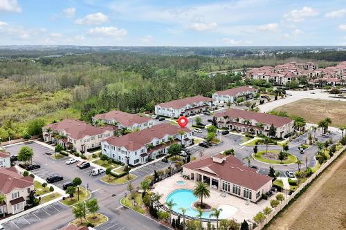 Charming Oasis with King Bed Close to Disney 4BR photo 51