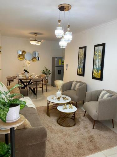 Isidro 102 Comfrot Stay