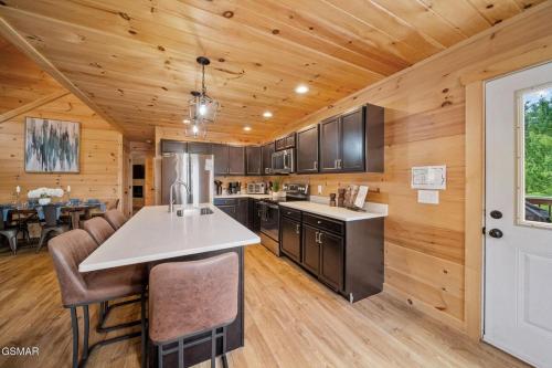 Cabin in Sevierville photo 18