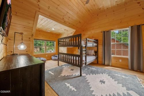 Cabin in Sevierville photo 9