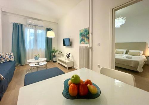 Cozy apartment near metro & historic sites