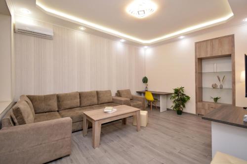 Domel Yerevan Mesrop Mashtoc 37