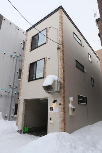 札幌 rakuna inn 鈴